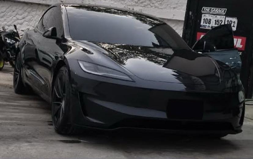 Tesla Model 3 Performace