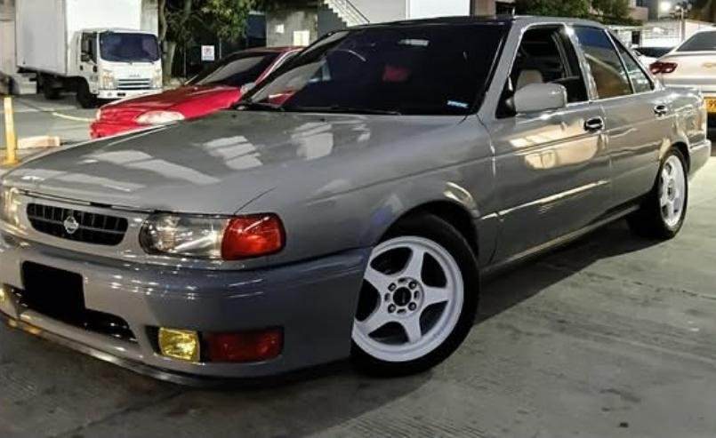 Nissan Sentra B13